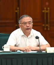 全國政協(xié)常委，貴州省人大常委會副主任，民盟中央常委、貴州省委會主委何力：著力強化基層經(jīng)辦力量