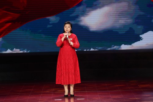 《祖國啊，我親愛的祖國》 作者：舒婷 朗誦：劉東方(自治區政協委員  南寧市總工會副主席、黨組成員)