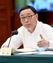 全國政協常委、教科衛體委員會副主任，農工黨中央副主席、上海市委會主委，上海市兒研所所長蔡威：發揮疾病預防控制機構改革牽引作用