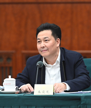 全國(guó)政協(xié)委員，銀帝集團(tuán)董事局主席朱奕龍：加強(qiáng)與共建“一帶一路”國(guó)家貿(mào)易投資合作