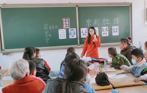 照片里的青春 | 城市姑娘扎根山區“種莊稼”