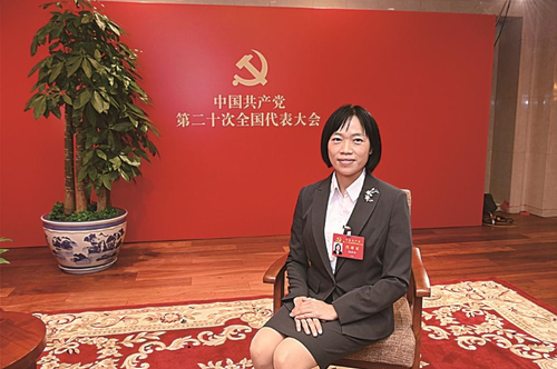陸秀興 黨的二十大代表，廣東省佛山市禪城區張槎街道古灶村黨委書記、村委會主任