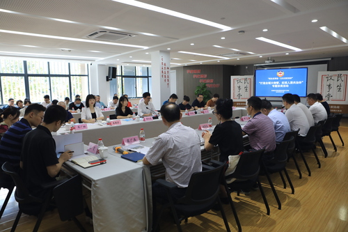 古蕩街道“民生議事堂”圍繞區政協“物業服務大提升百場協商議事月”主題，聚焦“打造全域大物管 實現人居共治體”方向，開展未來現代社區物業建設協商活動。