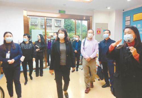 金牛區政協視察調研養老中心