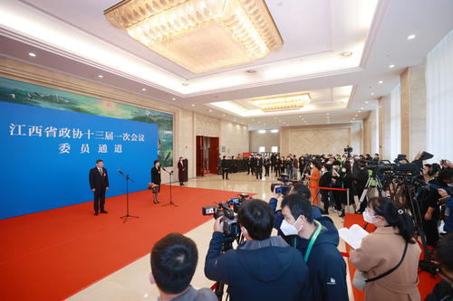 “委員通道” 通民心 道發展(1609098)-20230113092613