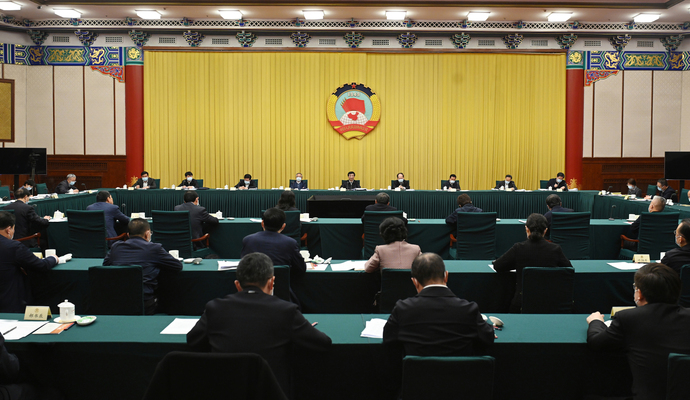 全國政協召開雙周協商座談會 圍繞“加強中小企業數字化轉型”協商議政 王滬寧主持