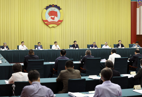 （時政）全國政協召開雙周協商座談會  王(3032834)-20230925102206