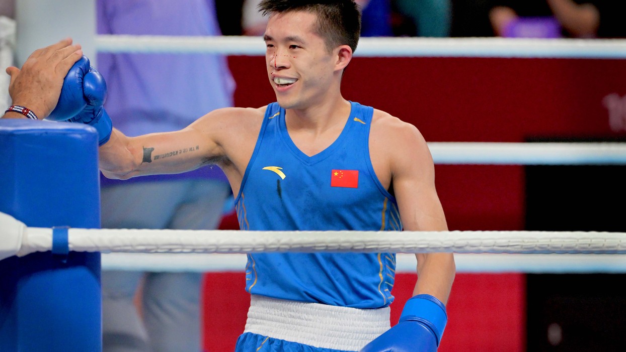 【高清組圖】中國選手呂平戰勝印度選手薩欽，晉級四強