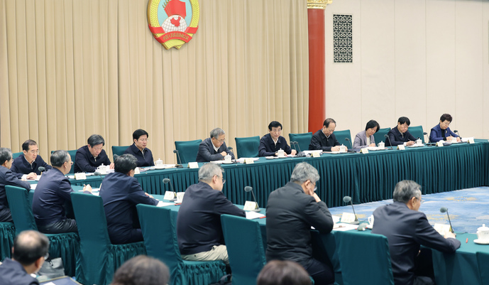 全國(guó)政協(xié)召開(kāi)雙周協(xié)商座談會(huì) 圍繞“推動(dòng)金融高質(zhì)量發(fā)展”協(xié)商議政 王滬寧主持