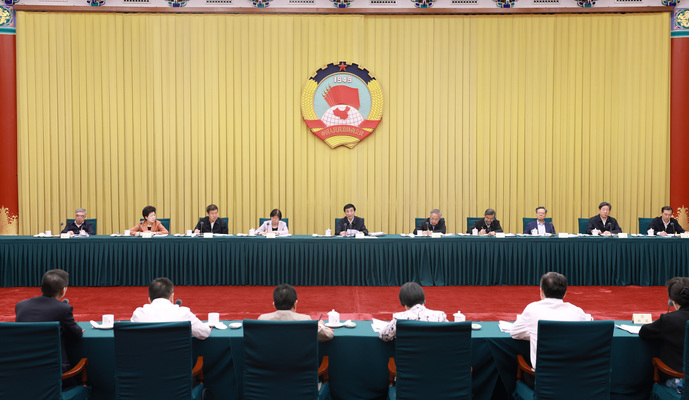 全國政協召開雙周協商座談會 王滬寧主持