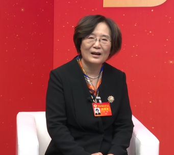 沈琳委員：設(shè)立專項護(hù)理領(lǐng)域研究課題，促進(jìn)北京地區(qū)護(hù)理質(zhì)量提升