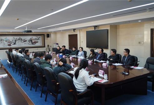 “講好中國新型政黨制度故事”網(wǎng)絡(luò)主題采訪活動(dòng)媒體記者團(tuán)走進(jìn)民建中央