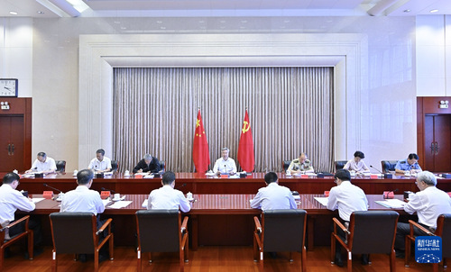 7月19日，二十屆中央紀(jì)委常委會在北京召開會議，傳達學(xué)習(xí)貫徹黨的二十屆三中全會精神，中共中央政治局常委、中央紀(jì)委書記李希主持會議。新華社記者 岳月偉 攝