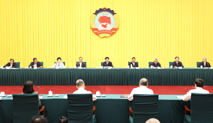 全國政協召開雙周協商座談會 王滬寧主持
