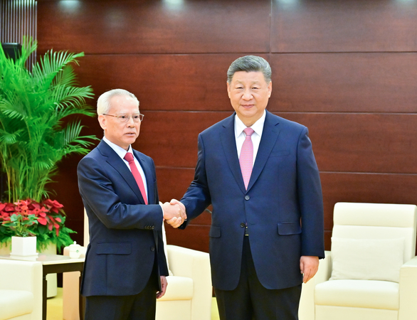 澳門回歸祖國25周年丨習近平會見岑浩輝(5971953)-20241220180027
