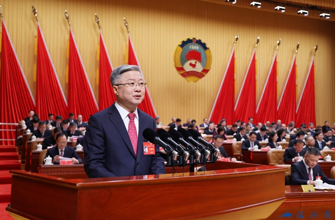 福建省政協(xié)全會(huì)開啟“云”上直播：全民攜“網(wǎng)”聚共識(shí)