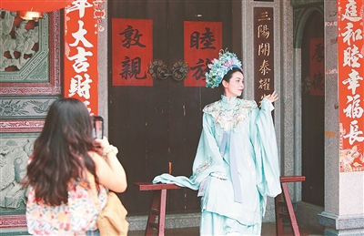 9e49eccc-e717-4dec-b482-7f5fa9b7cb5f