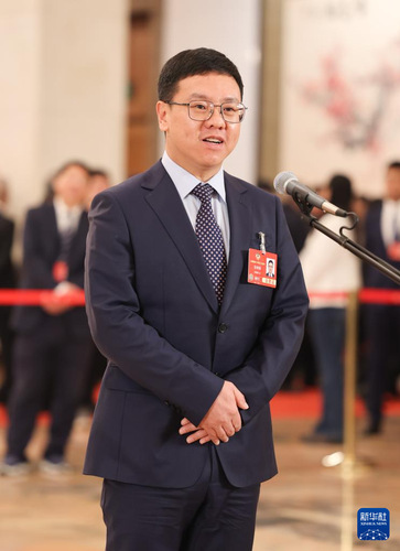 張樹新