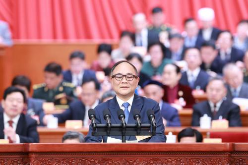 李書福