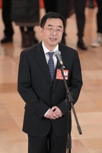 連玉明