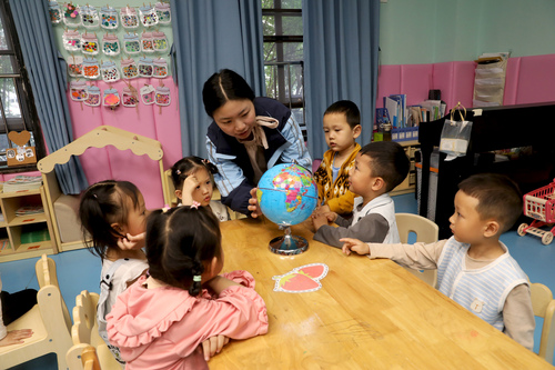 （地方政協）迎接世界地球日 愛護環(huán)境從娃(7166867)-20250508093046