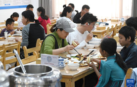 政協(xié)網(wǎng)評丨政府食堂爆火的背后：文旅要流量，更要留量