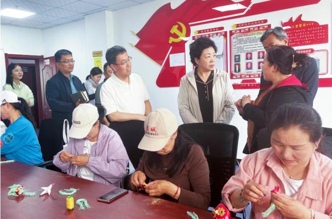 人口老齡化時代，如何提升居家養老服務能力和水平？