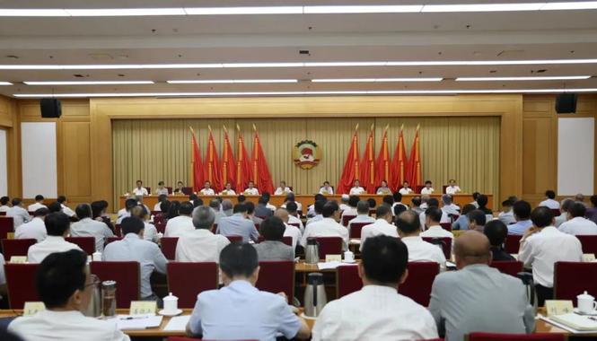 天津市十五屆政協常委會召開第十二次會議